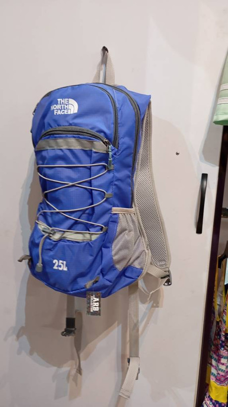 کوله ۲۵ لیتری North face